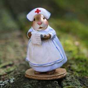 B33 nurse-bunny