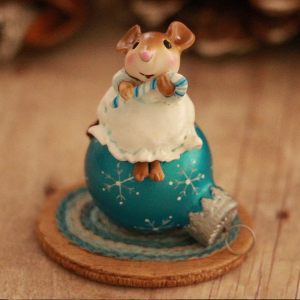 LTDM760c Holiday Charm blue